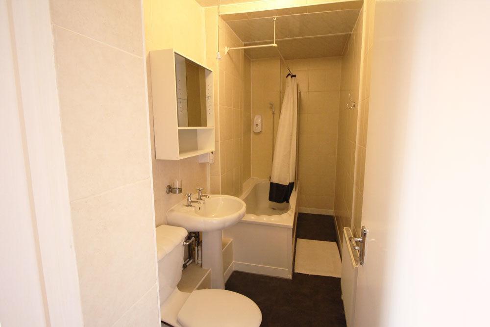 Flexistay Tulsi Aparthotel Кройдон Экстерьер фото
